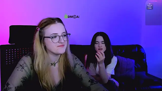 luna berryy online show from 06-11-26, 02:53