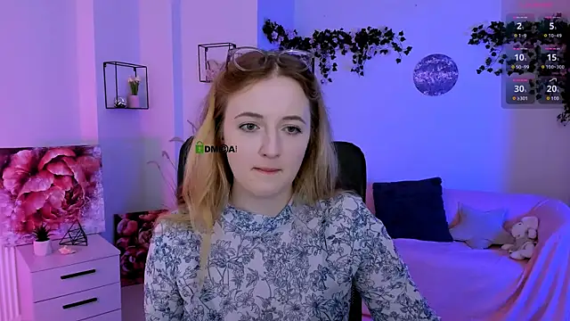 luna berryy online show from 07-11-26, 06:54