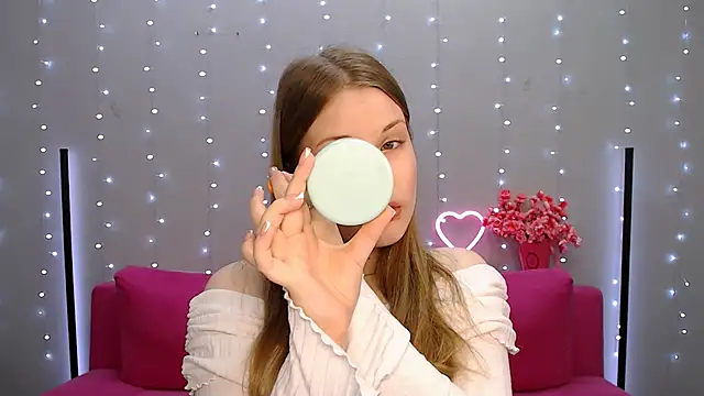 holy kitty online show from 03-12-25, 06:18