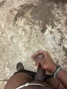 Snapshot of tamil000000 chatting on 02-12-26, 03:45 tamil000000 online show from 02-12-26, 03:45