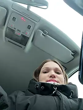 Snapshot of KitteCat chatting on 12-19-24, 08:23 KitteCat online show from 12-19-24, 08:23