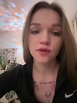 Snapshot of KitteCat chatting on 01-12-25, 07:21 KitteCat online show from 01-12-25, 07:21