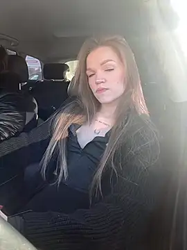 Snapshot of KitteCat chatting on 02-21-25, 10:07 KitteCat online show from 02-21-25, 10:07