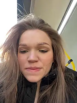 Snapshot of KitteCat chatting on 02-26-25, 12:36 KitteCat online show from 02-26-25, 12:36