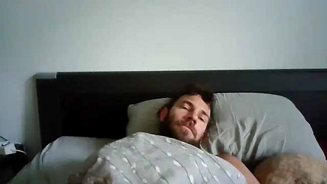 alpha-hunk online show from 10-08-25, 07:28