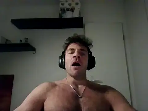 alpha-hunk online show from 11-09-25, 09:24