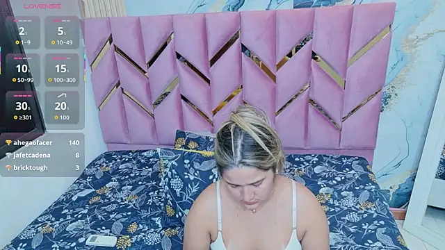 collegepawglovedaddy online show from 11-30-25, 07:40