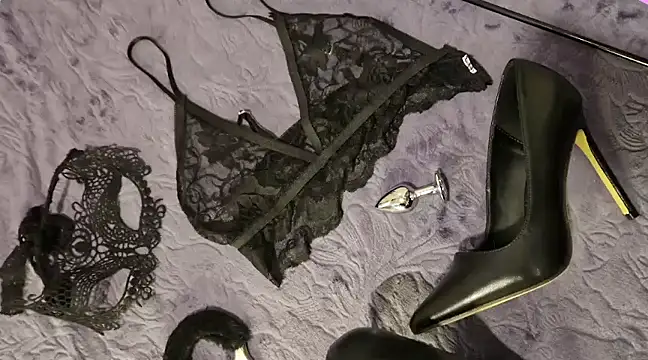 culbutemoi4 online show from 03-10-25, 01:10