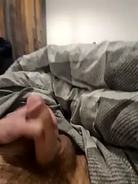 Snapshot of NiceBone000 chatting on 01-14-26, 03:45 NiceBone000 online show from 01-14-26, 03:45