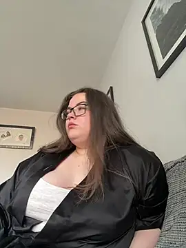 Snapshot of BellaBoux4 chatting on 03-21-26, 11:04 BellaBoux4 online show from 03-21-26, 11:04