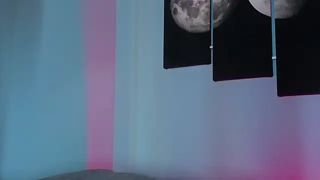 Snapshot of maddy_walker chatting on 12-14-24, 12:22 maddy walker online show from 12-14-24, 12:22