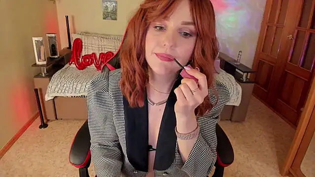 Snapshot of VeronikaVel chatting on 07-14-26, 02:05 VeronikaVel online show from 07-14-26, 02:05