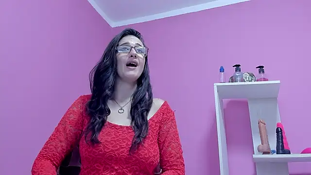 Snapshot of LolaBoobs chatting on 02-14-25, 04:26 LolaBoobs online show from 02-14-25, 04:26