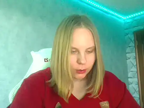 Thalia  Star online show from 03-16-25, 12:22