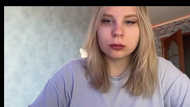 Thalia  Star online show from 04-21-26, 09:15