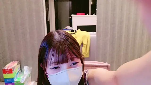 Snapshot of Naachan_-sub- chatting on 12-13-24, 12:06 Naachan -sub- online show from 12-13-24, 12:06