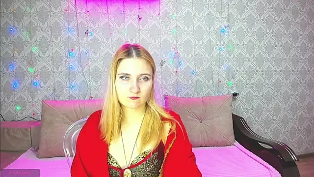 Miss Elsa  online show from 03-18-25, 02:47