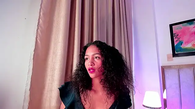 AntonellaHall  online show from 01-24-25, 11:59