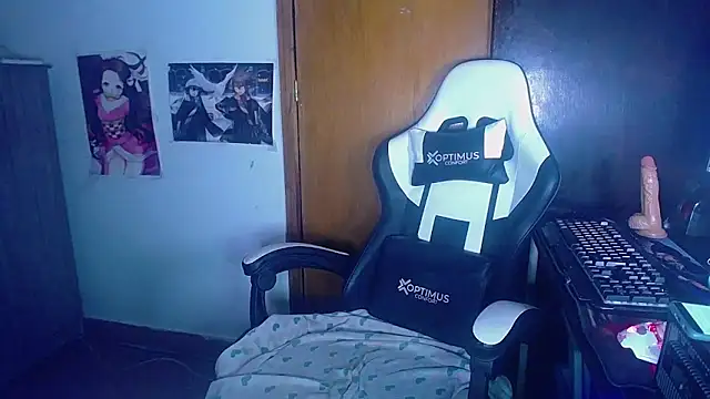 gigiqueen 18 online show from 12-11-24, 10:58