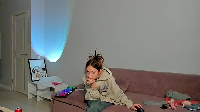 EllaSky xoxo online show from 02-05-25, 12:49