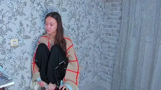 EllaSky xoxo online show from 12-01-25, 08:14