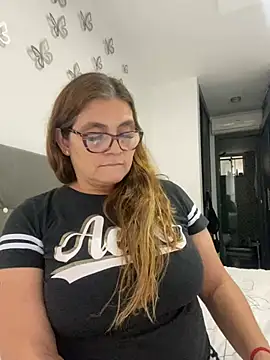 AntonellaAlondra4 online show from 02-23-25, 09:05