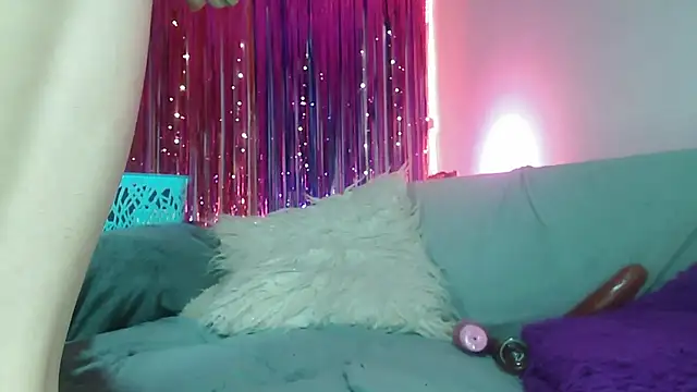 princesskitty111 online show from 01-25-25, 06:55