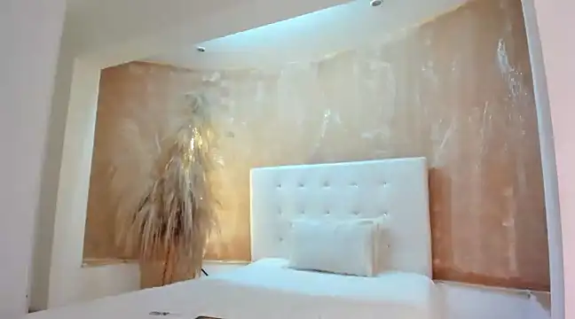 Snapshot of APRILL_FOXX chatting on 03-05-25, 03:51 APRILL FOXX online show from 03-05-25, 03:51