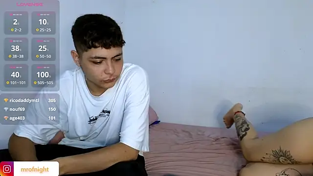 kitty of nighttt online show from 11-21-25, 10:41