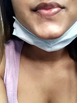 Snapshot of its_sophiaa chatting on 01-11-26, 09:47 its sophiaa online show from 01-11-26, 09:47