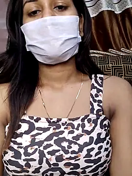 Snapshot of its_sophiaa chatting on 05-21-26, 09:49 its sophiaa online show from 05-21-26, 09:49
