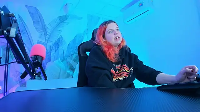 NielletaBlossom online show from 03-07-25, 08:13