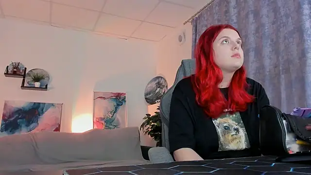 Snapshot of NielletaBlossom chatting on 01-06-26, 02:48 NielletaBlossom online show from 01-06-26, 02:48