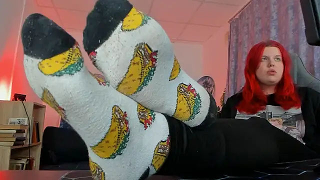 Snapshot of NielletaBlossom chatting on 03-04-26, 02:50 NielletaBlossom online show from 03-04-26, 02:50