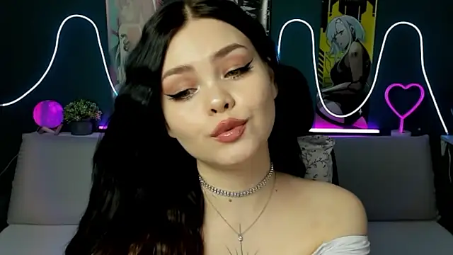 Snapshot of AkiraKatsu chatting on 03-08-25, 05:22 AkiraKatsu online show from 03-08-25, 05:22