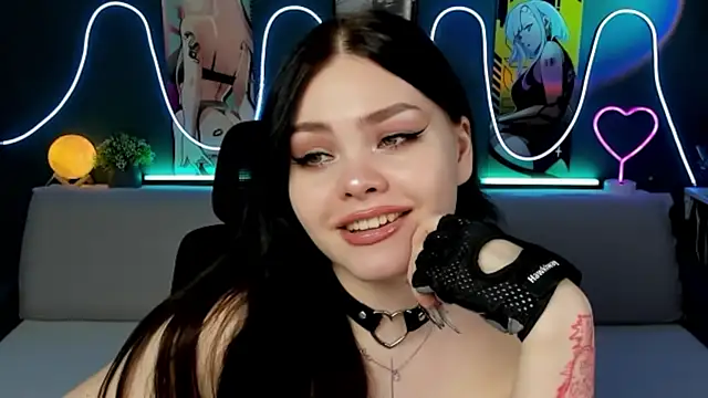 Snapshot of AkiraKatsu chatting on 03-22-25, 07:42 AkiraKatsu online show from 03-22-25, 07:42