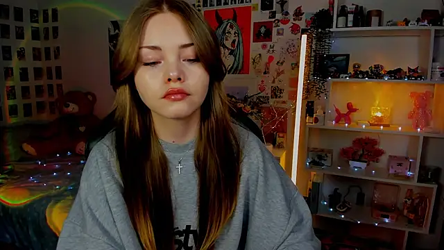 AkiraKatsu online show from 04-25-26, 11:13