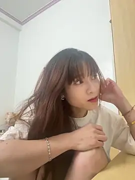 Snapshot of doanlogach chatting on 10-04-25, 08:29 doanlogach online show from 10-04-25, 08:29