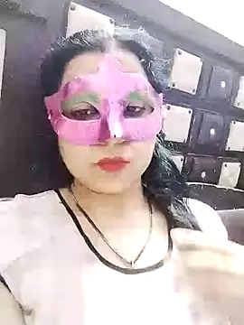 Snapshot of bobbyronak chatting on 01-24-25, 06:04 bobbyronak online show from 01-24-25, 06:04