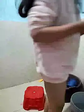 Snapshot of Kashish_SC chatting on 12-08-24, 10:52 Kashish SC online show from 12-08-24, 10:52