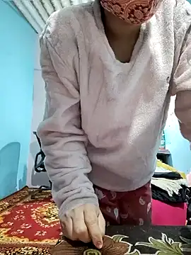 Snapshot of Kashish_SC chatting on 12-12-24, 01:10 Kashish SC online show from 12-12-24, 01:10