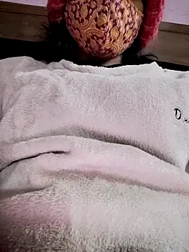 Snapshot of Kashish_SC chatting on 12-12-24, 05:48 Kashish SC online show from 12-12-24, 05:48