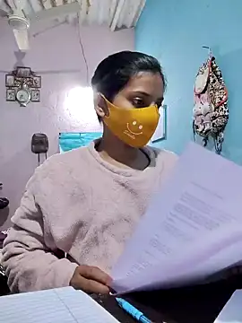 Snapshot of Kashish_SC chatting on 12-23-24, 01:40 Kashish SC online show from 12-23-24, 01:40