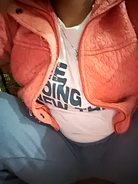 Snapshot of Kashish_SC chatting on 12-24-24, 05:13 Kashish SC online show from 12-24-24, 05:13