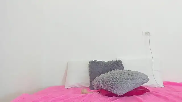 Lori Evanss online show from 01-27-25, 06:09