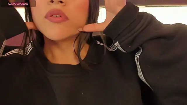 nicolle pierce online show from 03-05-25, 12:22