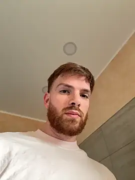 Snapshot of Maicolino96 chatting on 10-27-25, 03:05 Maicolino96 online show from 10-27-25, 03:05