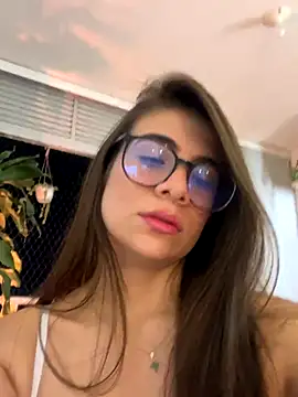 Snapshot of MariaIsabella8 chatting on 11-01-25, 11:51 MariaIsabella8 online show from 11-01-25, 11:51