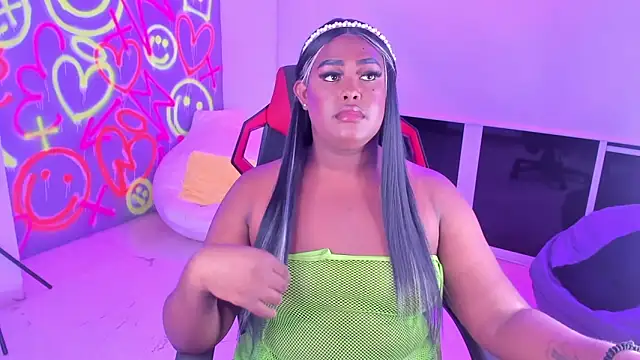 Snapshot of GEANNAROSE chatting on 01-18-25, 09:34 GEANNAROSE online show from 01-18-25, 09:34