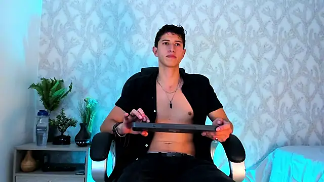 Dorianmistery2322  online show from 12-19-24, 03:40